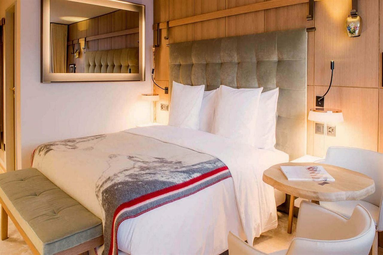 Hotel Schweizerhof - A Small Luxury 4*